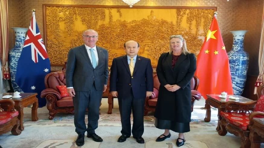 肖千大使会见澳国家博物馆馆长麦克马洪一行