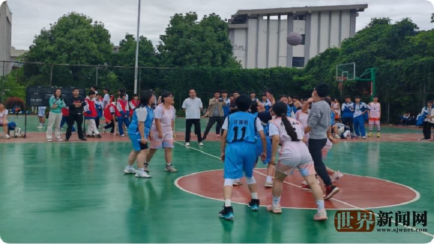 宣汉职专校园篮球赛以汗水荣光点燃青春赛场