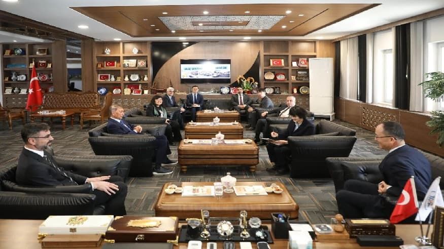 姜学斌大使向土耳其各界宣介习近平主席提出的维护和促进中东和平