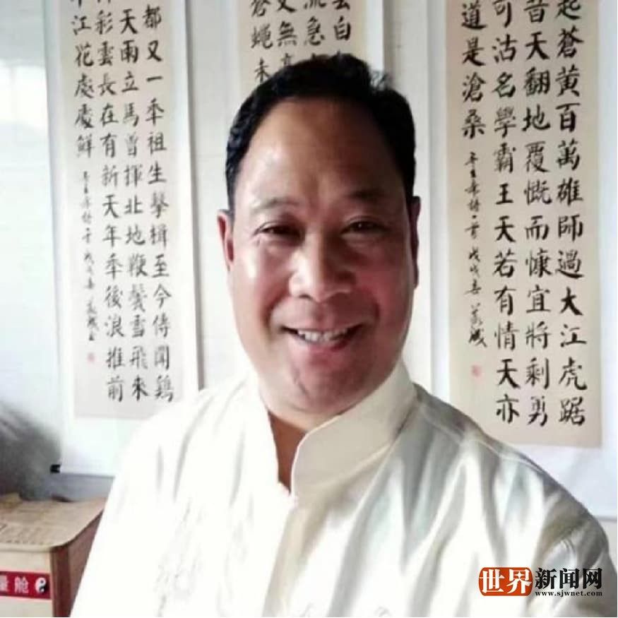 中国东夷书画研究院特聘书法家赵义成，为国际莱再富传媒联盟题词