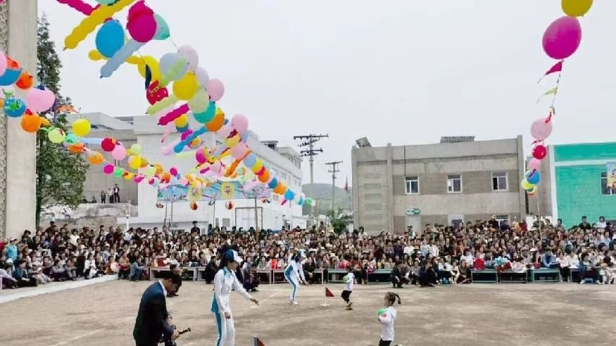 金燕光总领事访问领区幼儿园庆祝“六一”