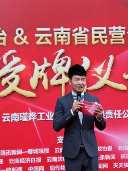 f8e0a5d06514e9f5392f26193682ca72.jpg f8e0a5d06514e9f5392f26193682ca72.jpg