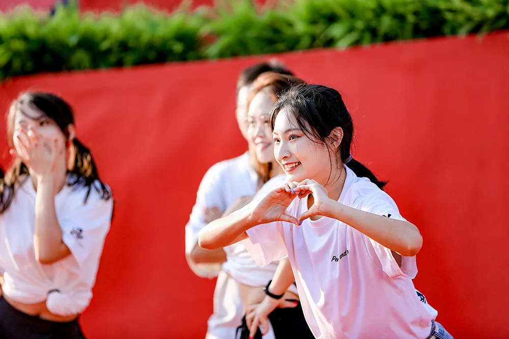 小179453591.jpg 图片