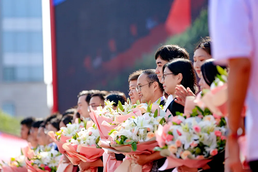 小179464419.jpg 图片