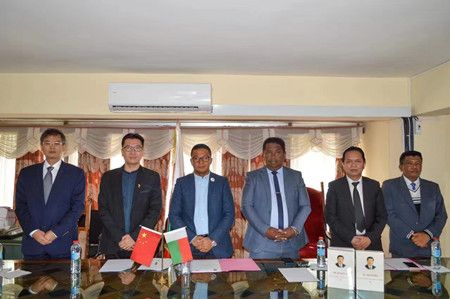 c04edd23a987dbbaf48ad42f28ed88f1.jpg c04edd23a987dbbaf48ad42f28ed88f1.jpg