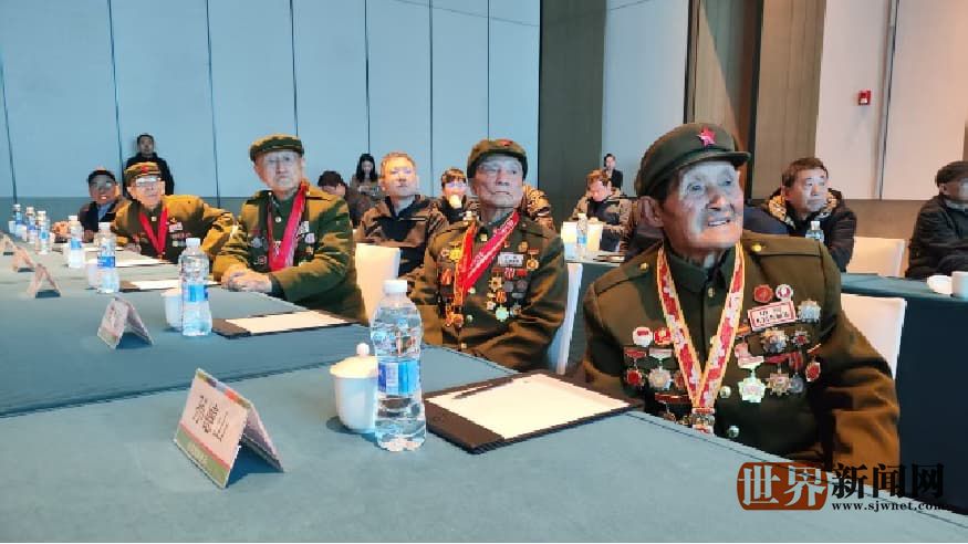 76498797828db64f2dd0c4152cf043ec.jpg 76498797828db64f2dd0c4152cf043ec.jpg